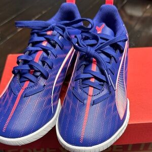 Puma Kids Sneakers - Navy and Hot Pink